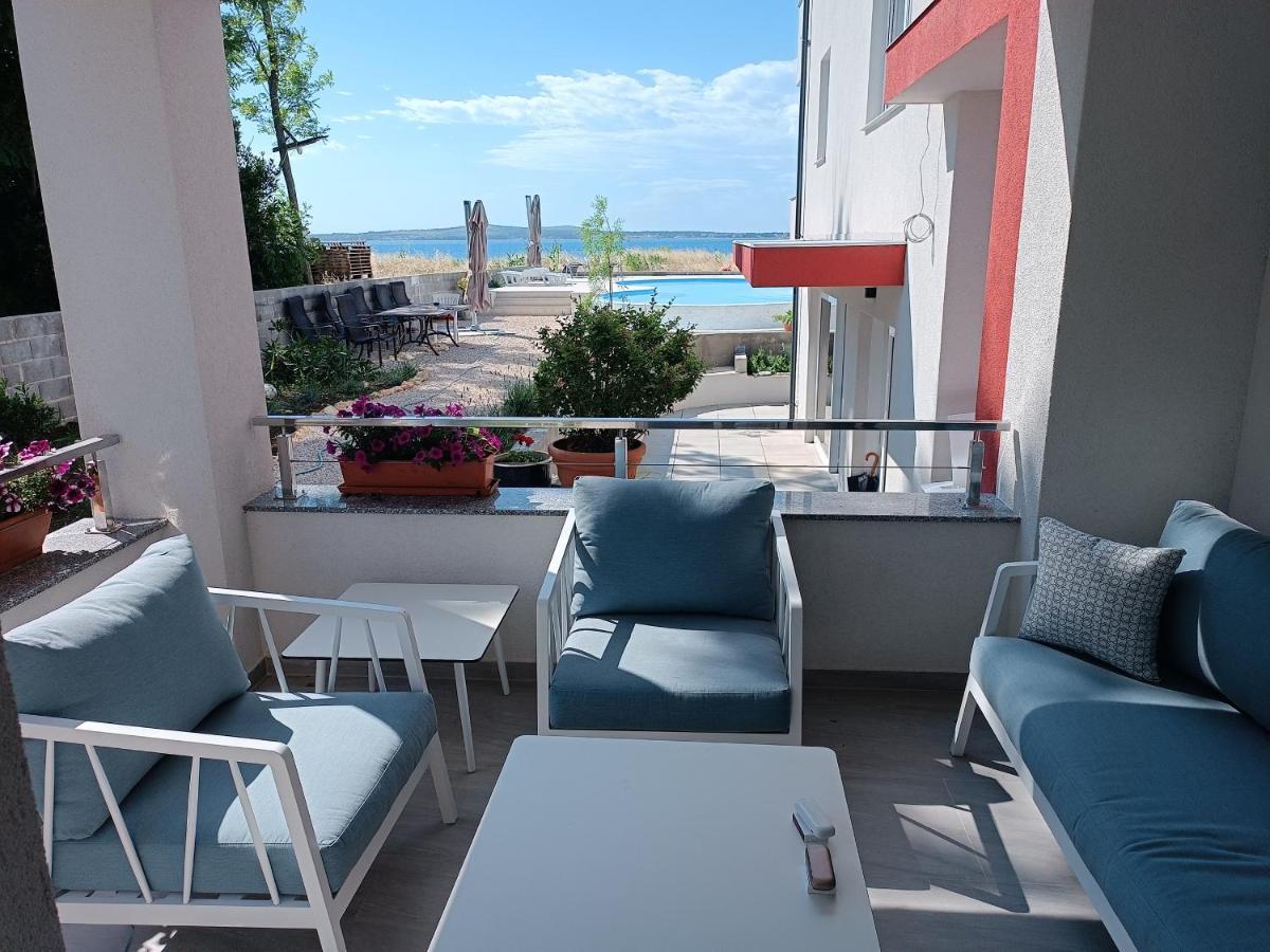 Aparthotel Dalmacija Privlaka  Esterno foto