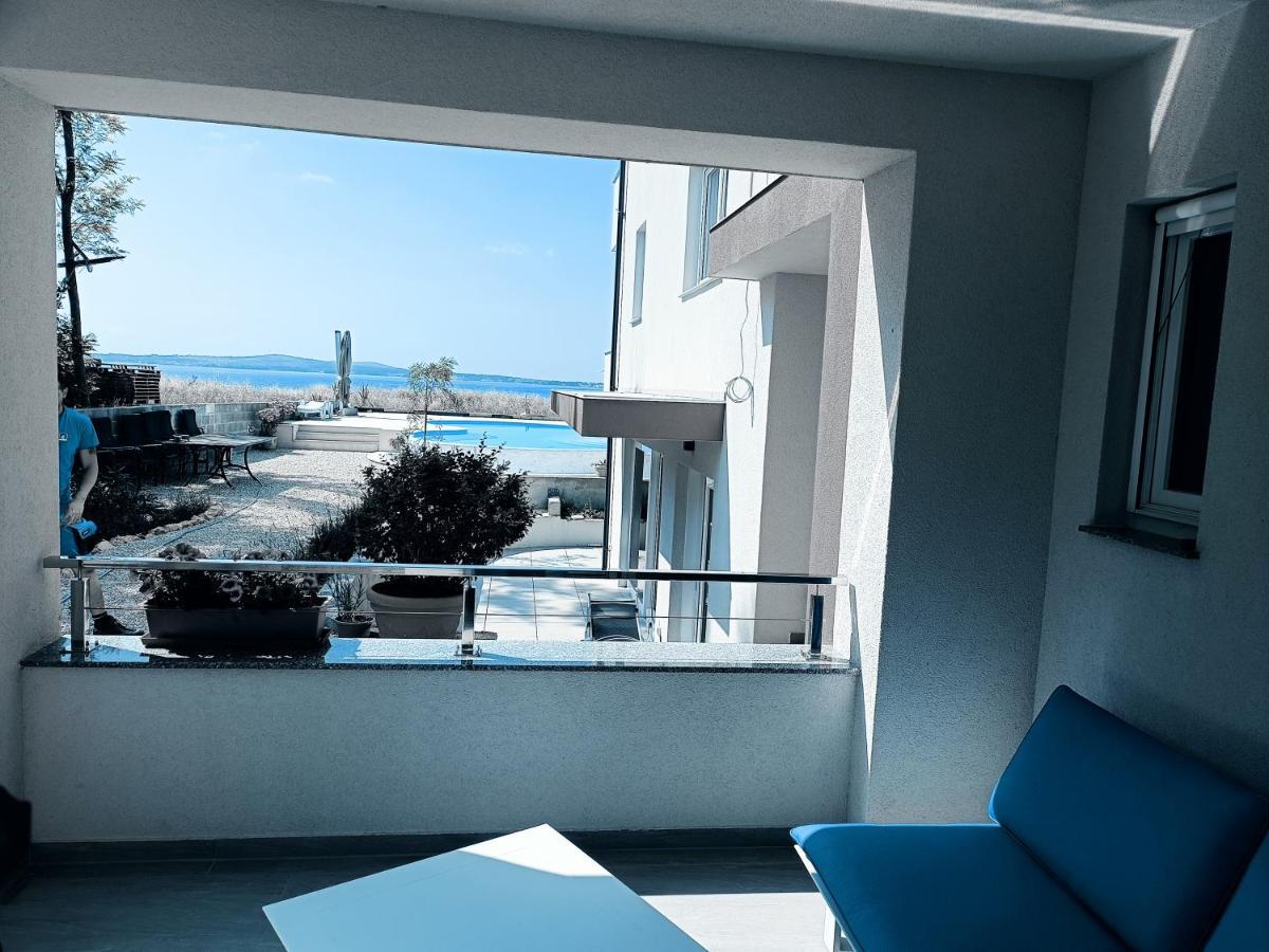 Aparthotel Dalmacija Privlaka  Esterno foto