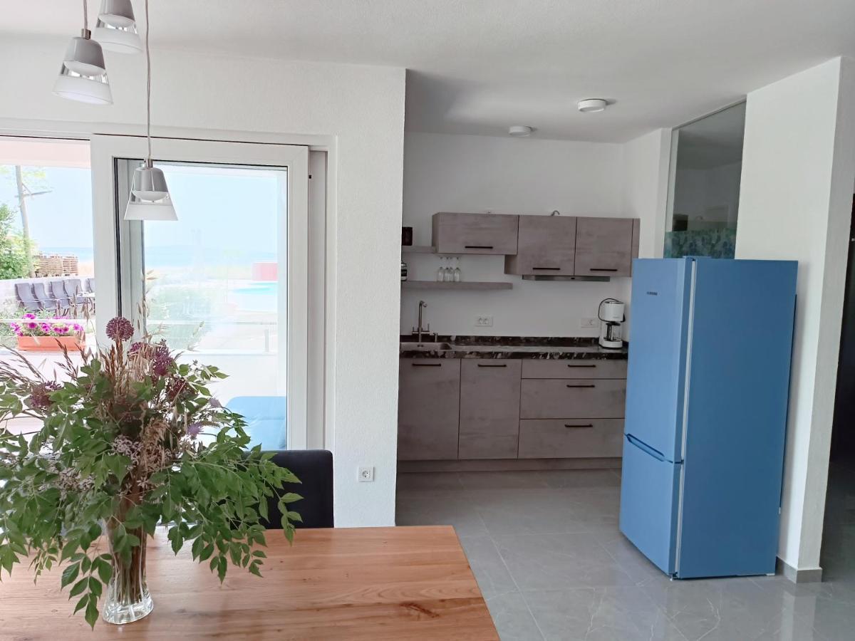 Aparthotel Dalmacija Privlaka  Esterno foto
